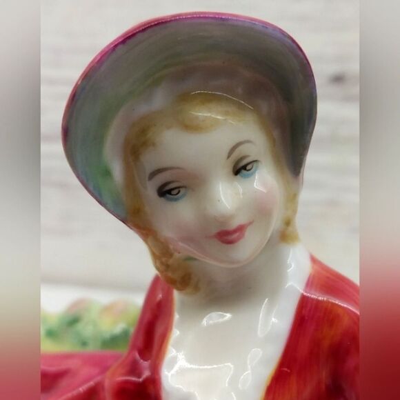Royal Doulton England Bone China  Figur…Lydia - Picture 7 of 11